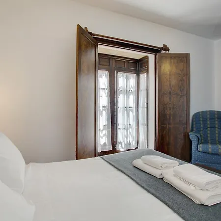 Tenorio Apartment *